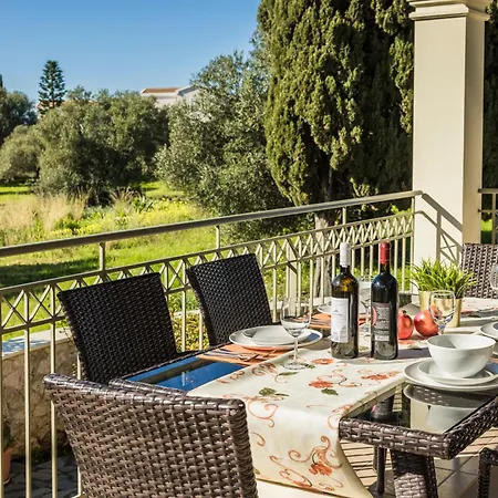 بيت للعطل Themis Lakíthra